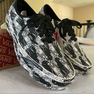 Women’s 8 2021 Vans x Opening Ceremony Authentic Black Leopard  Men’s 6.5